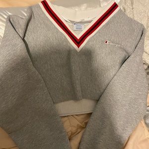 champion cropped crewneck